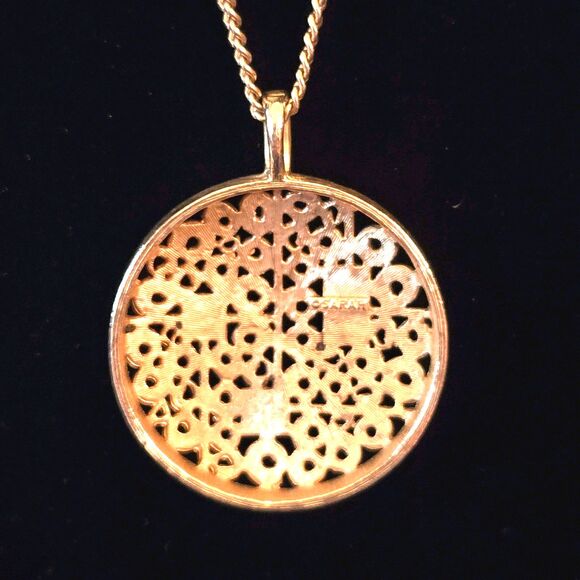 Sarah Coventry Signed VTG 1977 TIMELESS BEAUTY Gold Tone Pendant Necklace 21" - Picture 5 of 9